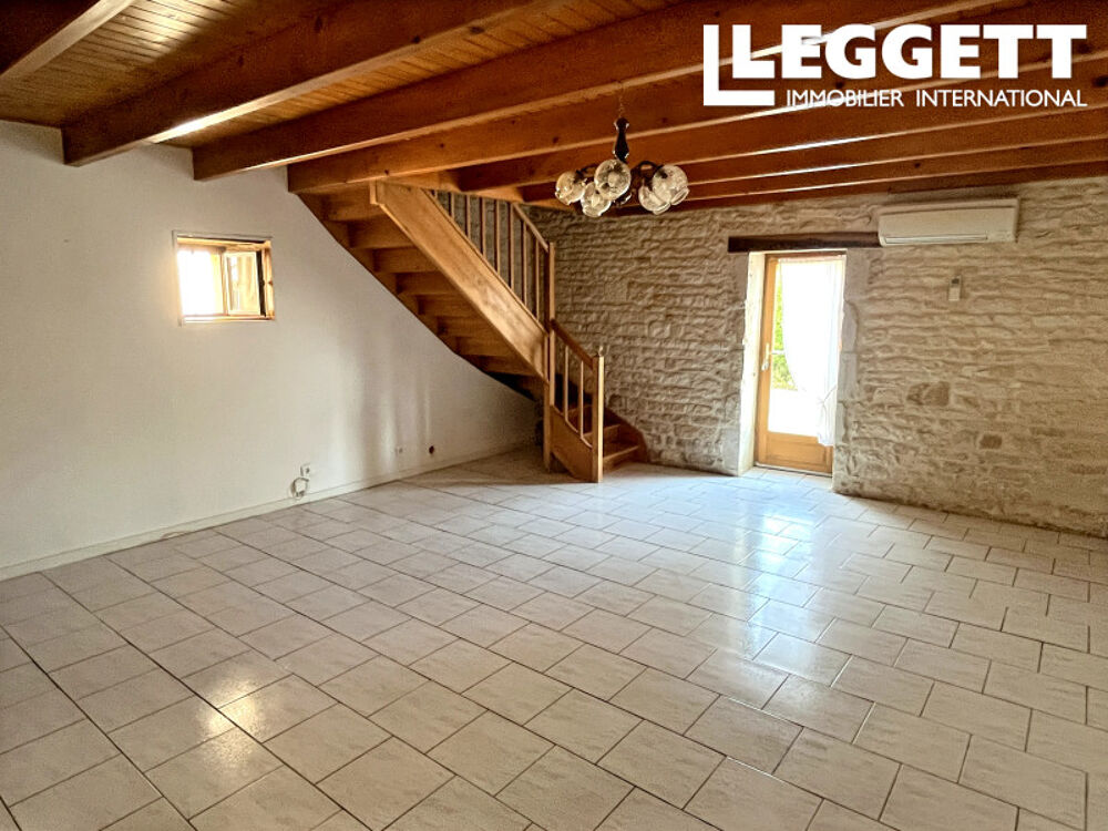 Vente Maison Charmante maison  en pierre  - mitoyenne -  2 chambres - dépendance - à proximité de Ruffec CourcÔme