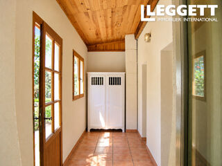 Vente Maison Maison de campagne de 7pieces avec jardin en terrasses clos dans un village tranquille de Saône-et-Loire Saisy