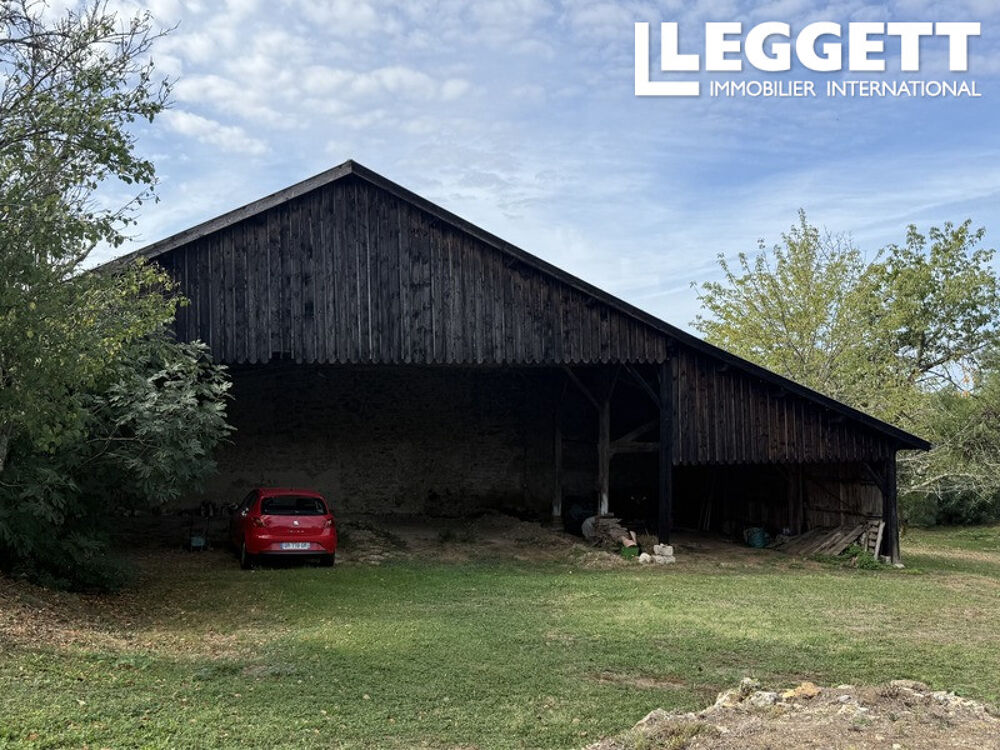Vente Maison Charmante maison de campagne avec 3 ch, en parfait état, située au calme et proche des commodités. Gensac