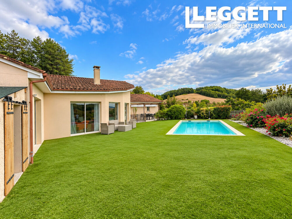 Vente Maison Maison contemporaine avec vue panoramique, 5 chambres, piscine et 4 500 m² de terrain Grignols
