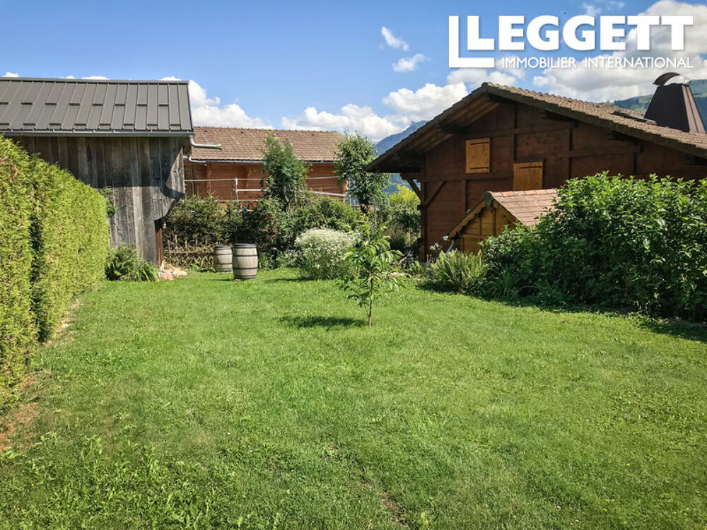 Vente Appartement Appartement de 3 chambres orienté au sud dans une ferme convertie avec accès domaine skiable du Grand Massif.<br /> Verchaix