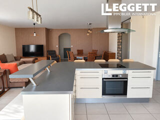  Maison à vendre 8 pièces 210 m²