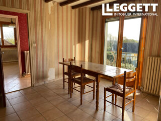  Maison  vendre 9 pices 175 m