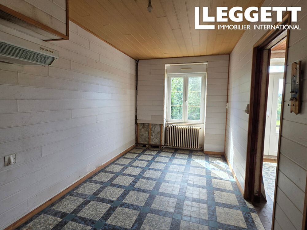 Vente Maison Un corps de ferme de campagne idéale à rénover conviendrait à un jeune couple en quête d'un avenir durable Saint-christophe-de-chaulieu