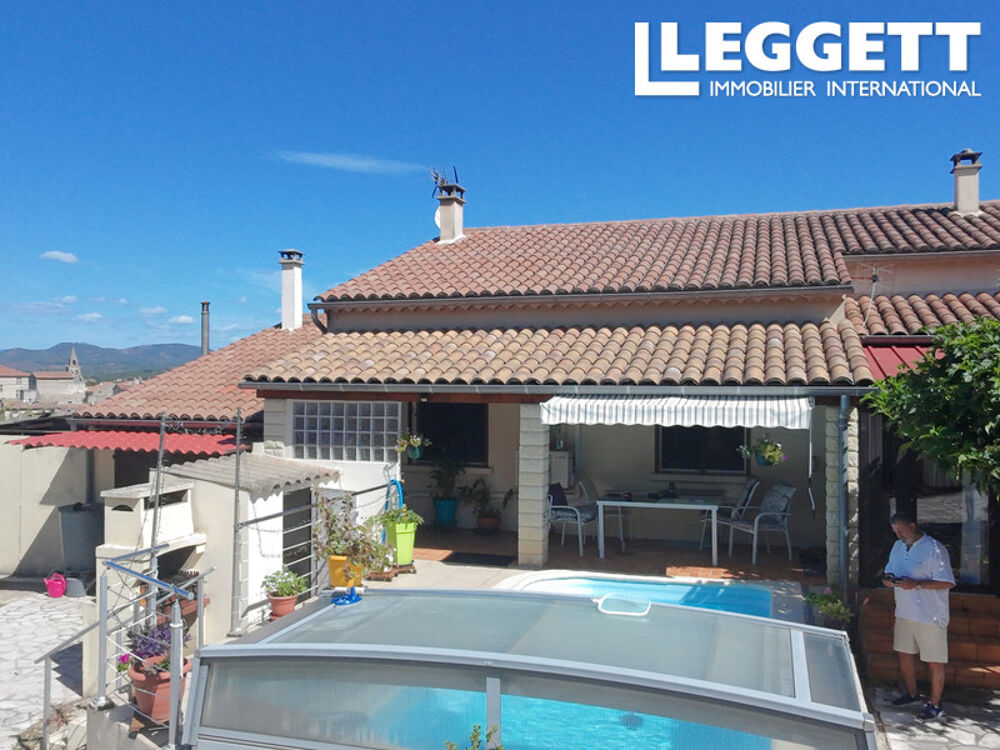 Vente Maison maison traditionnelle de 180m² avec piscine<br />terrain de 735m²<br />5 chambres<br />1 véranda chauffée<br /> Barjac