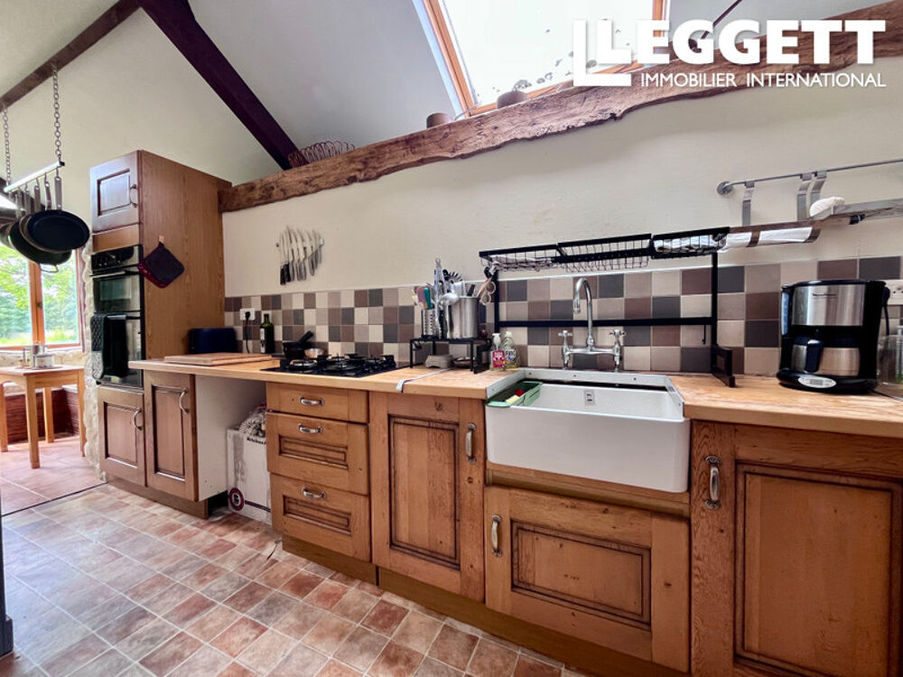 Vente Maison Propriété de caractère avec trois habitations, atelier et grand jardin à 3 km de Bazouges-la-Pérouse Bazouges-la-pÉrouse