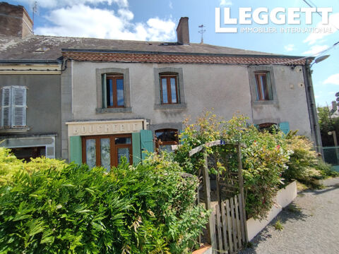   Maison historique au c?ur du village. Maison - 8 pi�ce(s) - 114 m�