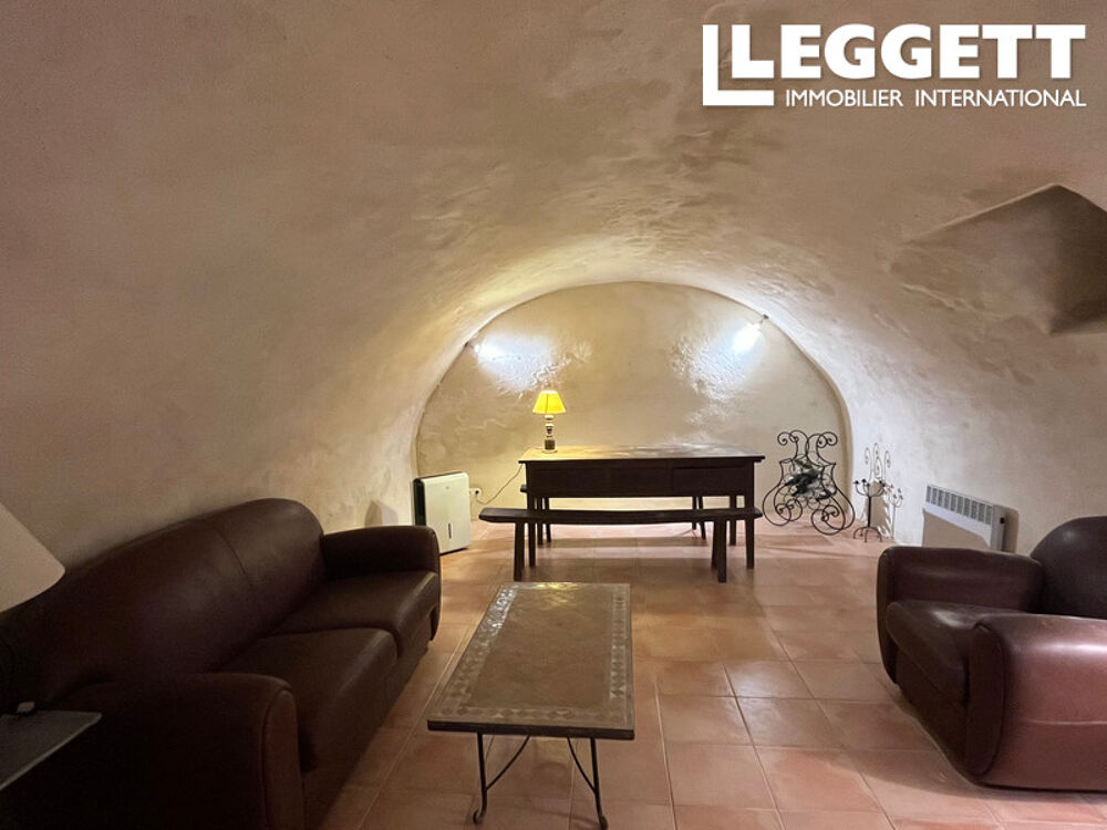 MAISON DE VILLAGE 2 CHAMBRES PLUS SOUS-SOL