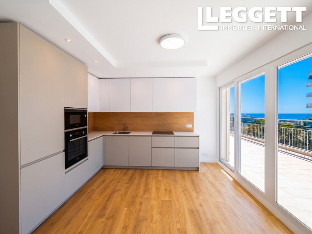 Vente Appartement Penthouse 3P Rénové avec Terrasse 47 m2 | Piscine & Vue Mer | Fac de Lettres - Fabron  | Stationnement privé Nice