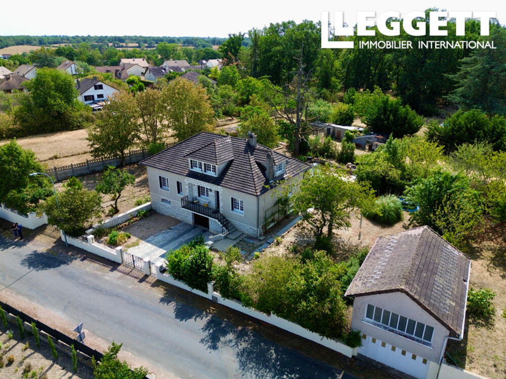 Maison 8 pièces 130 m² · à La Trimouille · 130 m² · 149 875 €