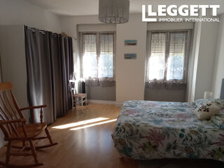  Maison  vendre 8 pices 180 m