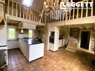  Maison � vendre 9 pi�ces 250 m�