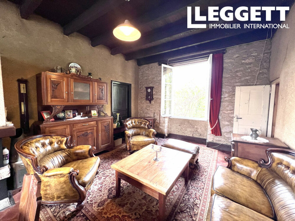 Vente Maison Grande propriété de village de 8 chambres avec potentiel de chambres d?hôtes ? Sud Cantal Saint-santin-de-maurs