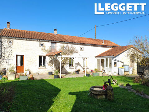   Une long�rate spacieuse � l'or�e d'un hameau, enti�rement r�nov�e avec d�pendances. Offrant calme et intimit�. Maison - 4 pi�ce(s) - 160 m�