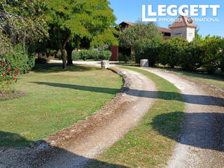  Maison � vendre 9 pi�ces 290 m�