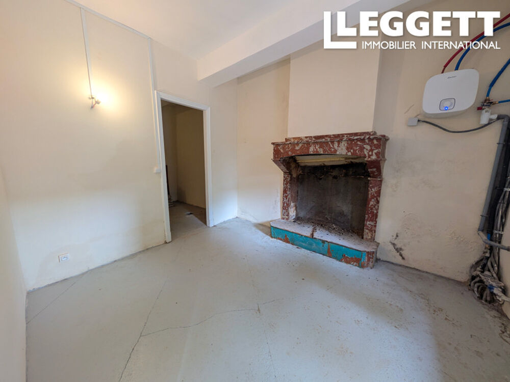 Vente Appartement Investissement ou Appartement de charme : T3 à Rénover au C?ur d?un Village du Minervois Caunes-minervois