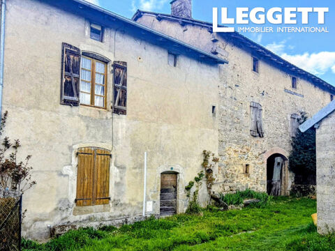   Grande maison et grange � r�nover datant de 1694 � Saint-Hilaire-le-Ch�teau - � s20 minutes d'Aubusson. Maison - 9 pi�ce(s)