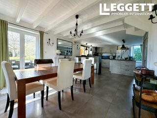  Maison � vendre 7 pi�ces 238 m�