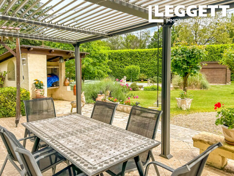   P�rigord - Entre P�rigueux et Bergerac - Maison familiale 5 chambres avec piscine Maison - 8 pi�ce(s) - 170 m�