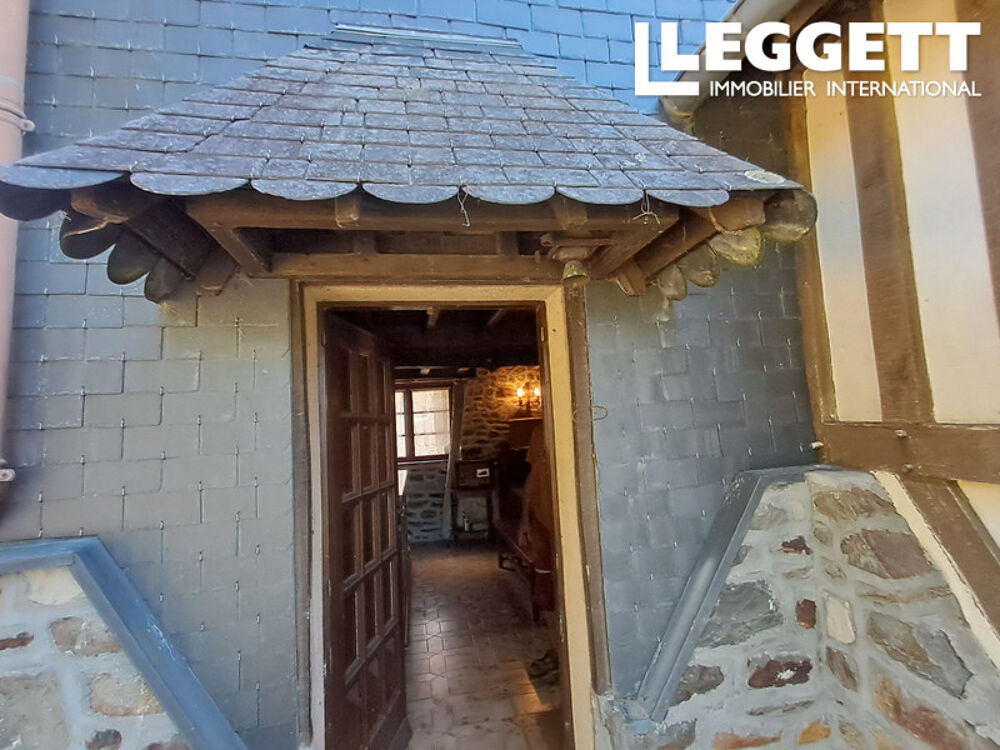 Vente Maison Une minuscule « cabane de jardin » au charme fou et à l'allure originale, située sur un magnifique terrain. Barenton