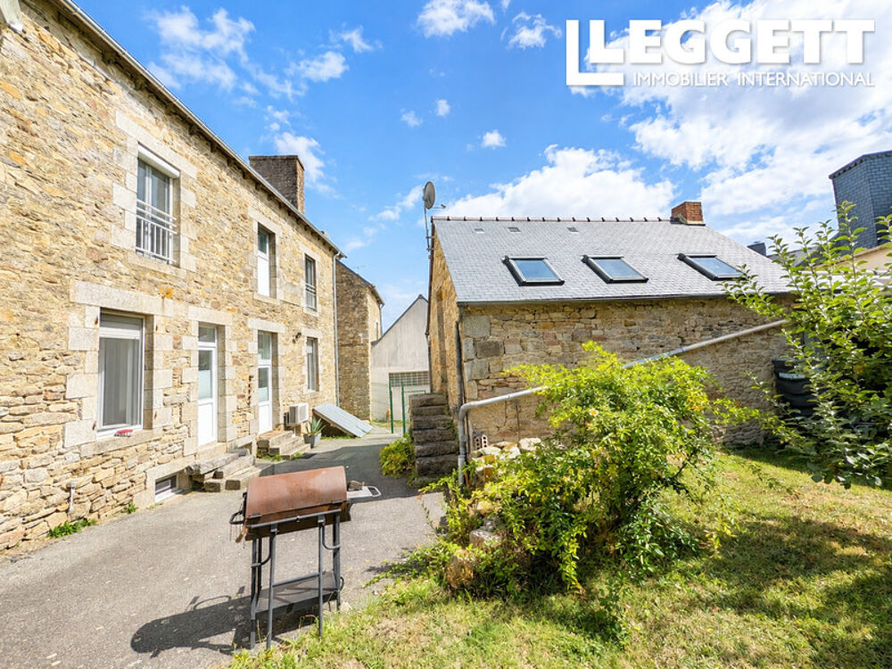 Vente Maison Propriété de caractère avec 3 logements, local commercial et jardin au c?ur de Saint-Nicolas-du-Pélem Saint-nicolas-du-pÉlem