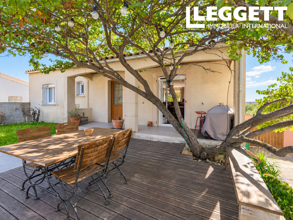 Vente Maison Maison spacieuse de 175 m² avec piscine 10 x 5 m, vue dégagée et rez-de-jardin polyvalent à Ouveillan Ouveillan