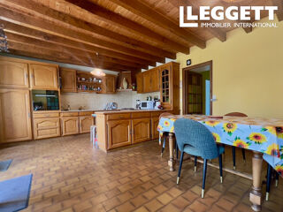  Maison � vendre 6 pi�ces 201 m�