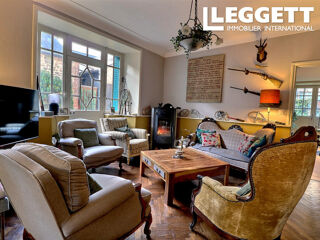  Maison  vendre 8 pices 205 m