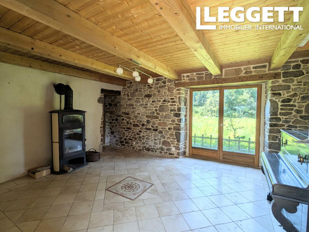 Belle longère en pierre avec étangs, bois privé et potentiel d'aménagement