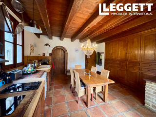  Maison � vendre 8 pi�ces 321 m�