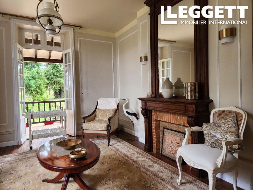 Vente Maison Maison de caractère sereine, 6,65 ac, vues remarquables, gîte à rénover, retour sur le marché (refus prêt) Chabanais