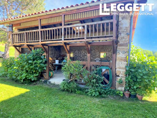  Maison � vendre 10 pi�ces 307 m�