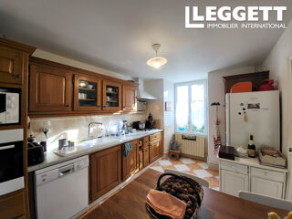  Maison � vendre 9 pi�ces 262 m�