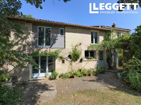   Belle long�re (212m2) en deux habitations; id�ale grande famille /maison+gite � louer. Grange, piscine, jardin Maison - 6 pi�ce(s) - 212 m�