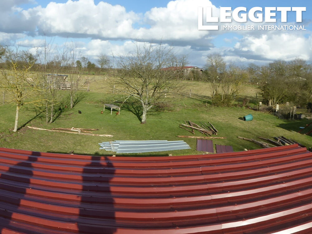 Vente Maison Superbe environnement -projet immobilier sur 18 476m2 de terrain, maison individuelle à rénover, grande grange La chapelle-bÂton