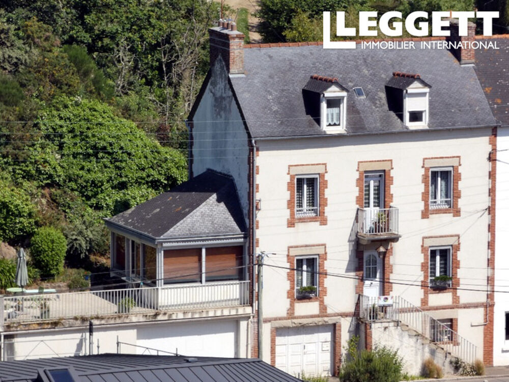 Vente Maison Élégante demeure de caractère, 140 m² sur sous-sol, située à 200 mètres de la plage PlouÉzec