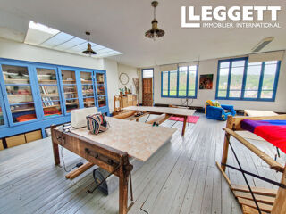  Maison  vendre 6 pices 202 m