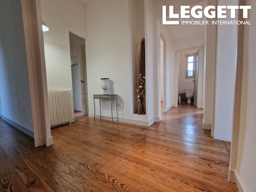 APPARTEMENT D'EXCEPTION EN VILLE D'HIVER à ARCACHON AVEC 3 CHAMBRES ET JARDIN.