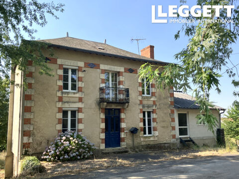   Maison de caractère indépendante de 4/5 chambres avec jardin, sous-sol et dépendances dans ce joli village Maison - 6 pièce(s) - 180 m²