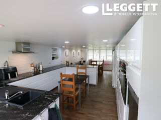  Maison à vendre 12 pièces 182 m²