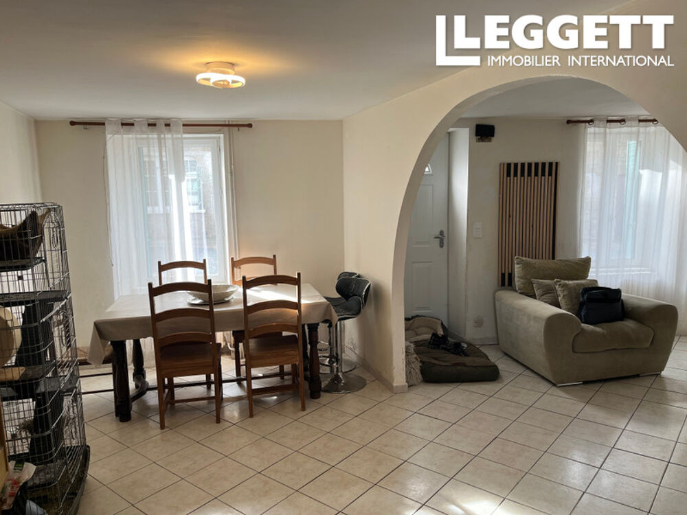 Vente Maison Maison de village indépendante bien présentée avec cour et terrain séparé Saint-amand-jartoudeix