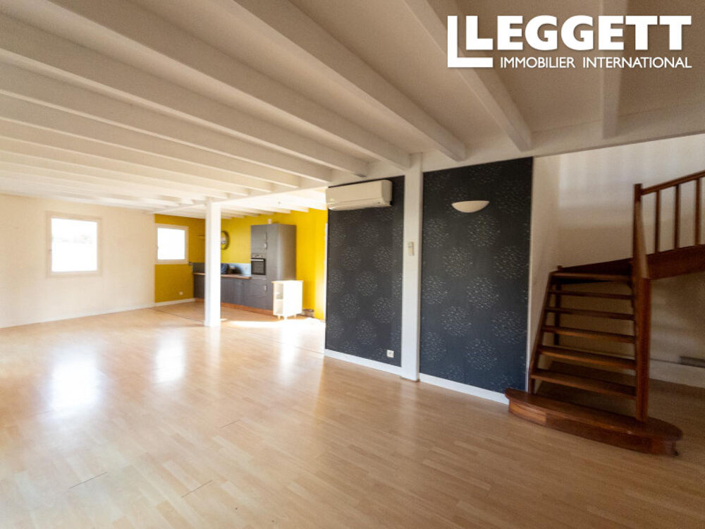 Vente Maison Parfait gîte pour 8 à 10 personnes avec piscine chauffée et jardin dans le village d'Aubeterre sur Dronne Aubeterre-sur-dronne