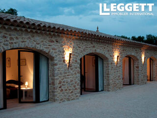  Maison � vendre 14 pi�ces 342 m�