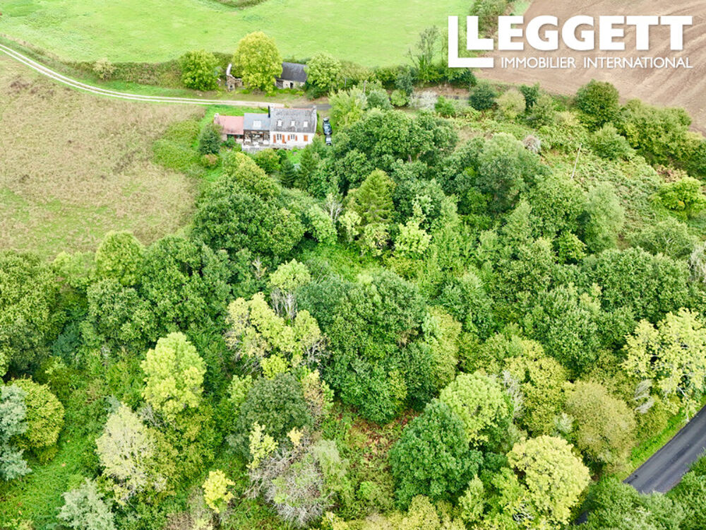 TREDUDER Maison de caractère avec 1,55 hectare ? Proche mer