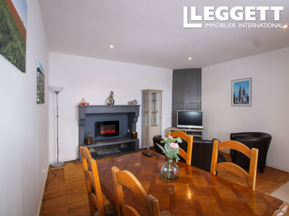 Vente Maison Maison de ville impeccable au c?ur de la ville, 3 chambres, actuellement maison principale et gîte indépendant Aulnay