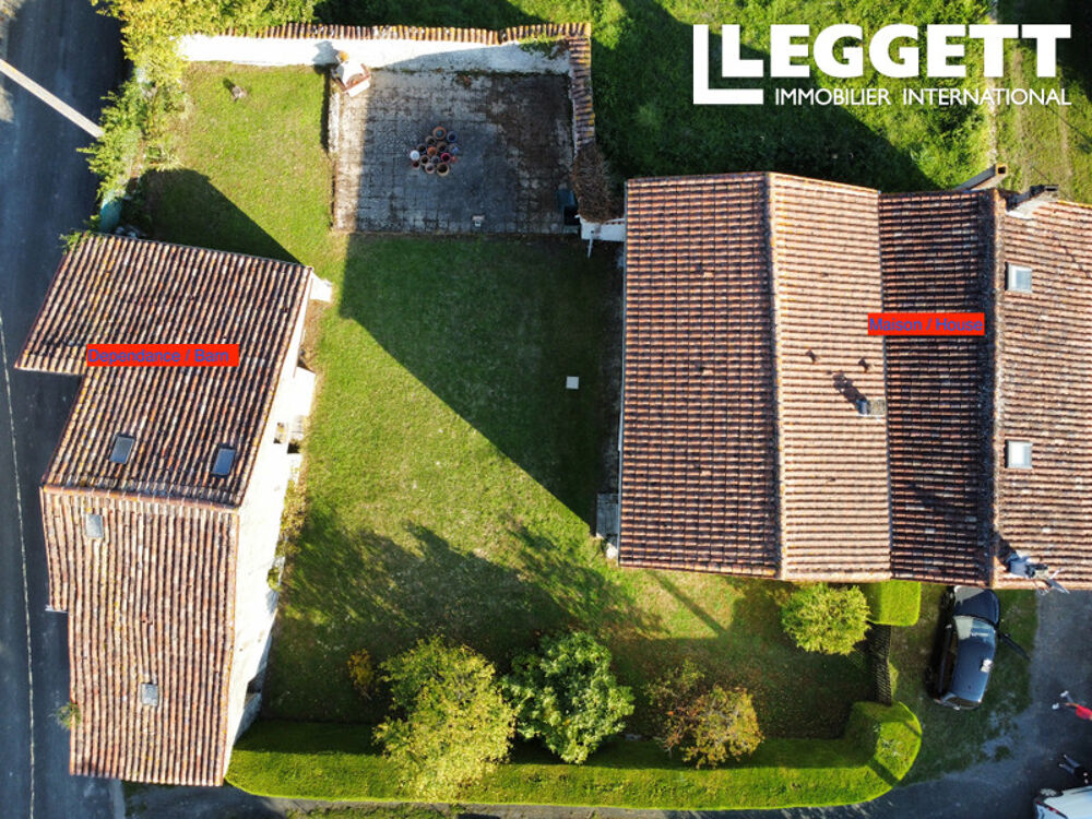 Vente Maison Maison non mitoyenne 3 chambres / 3 SDE ,Jardin, dépendance . <br />Situation calme et tranquille . 12km de Matha. Saint-ouen-la-thÈne
