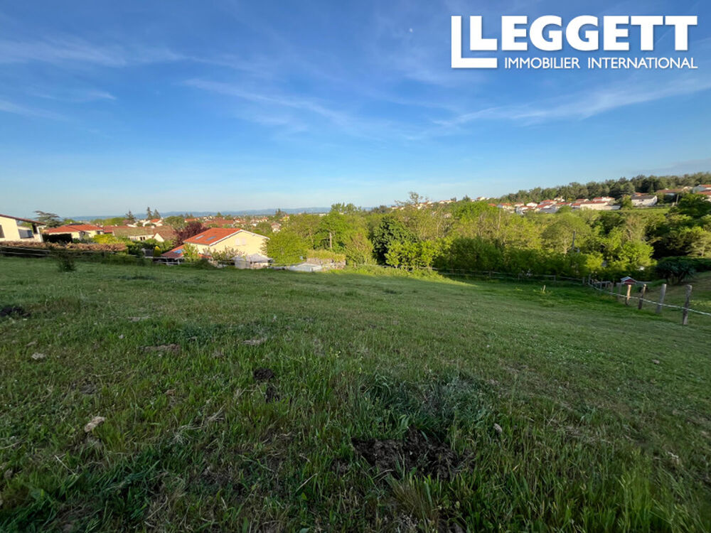 Vente Terrain Parcelle de 2587m2 composée d'un terrain à bâtir de 973m2 et terrain de loisir de 1614m2 Montbrison