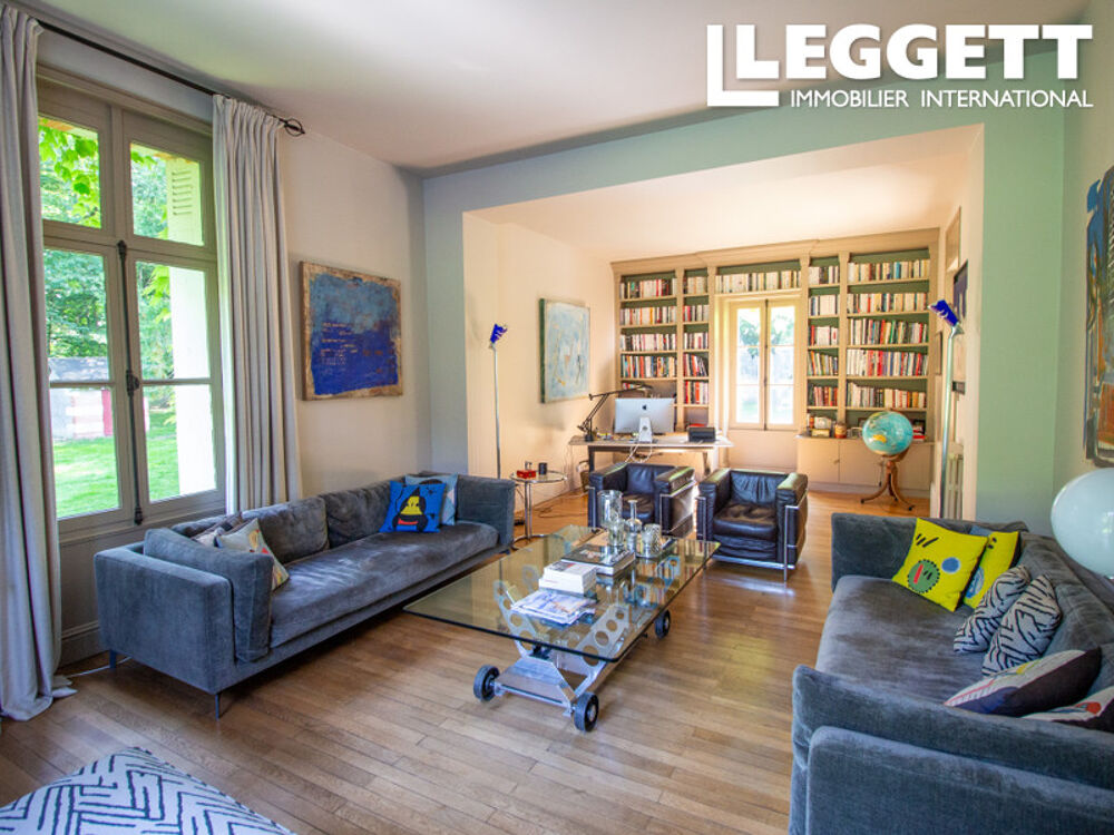 Vente Maison Magnifique propriété située dans un superbe parc de six hectares à Chaveignes Richelieu