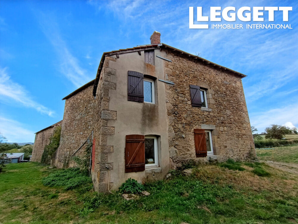 Vente Maison Jolie propriété de 3 chambres, habitable de suite, dépendances, grand jardin, endroit calme proche commodités Auzances