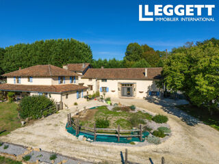 Maison 11 pièces 423 m² · à Champsac · 423 m² · 572 400 €